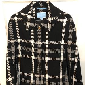 Draper James Windowpane Plaid Cape Black White XS/S